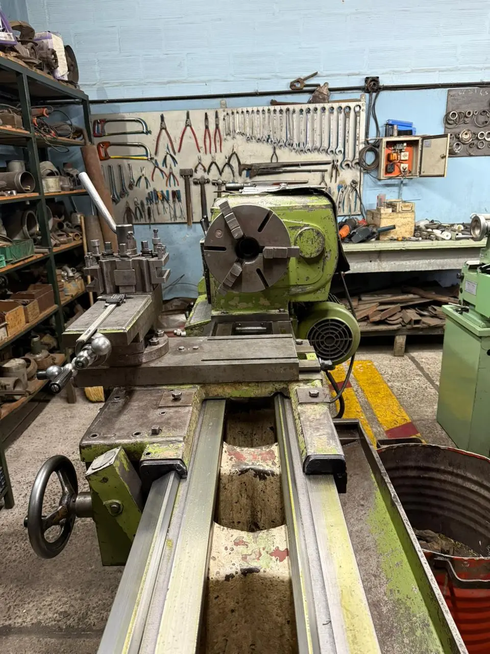 Torno Sideral 1,5 m, torneado en el taller de Tornería Universal — foto 3 de 3
